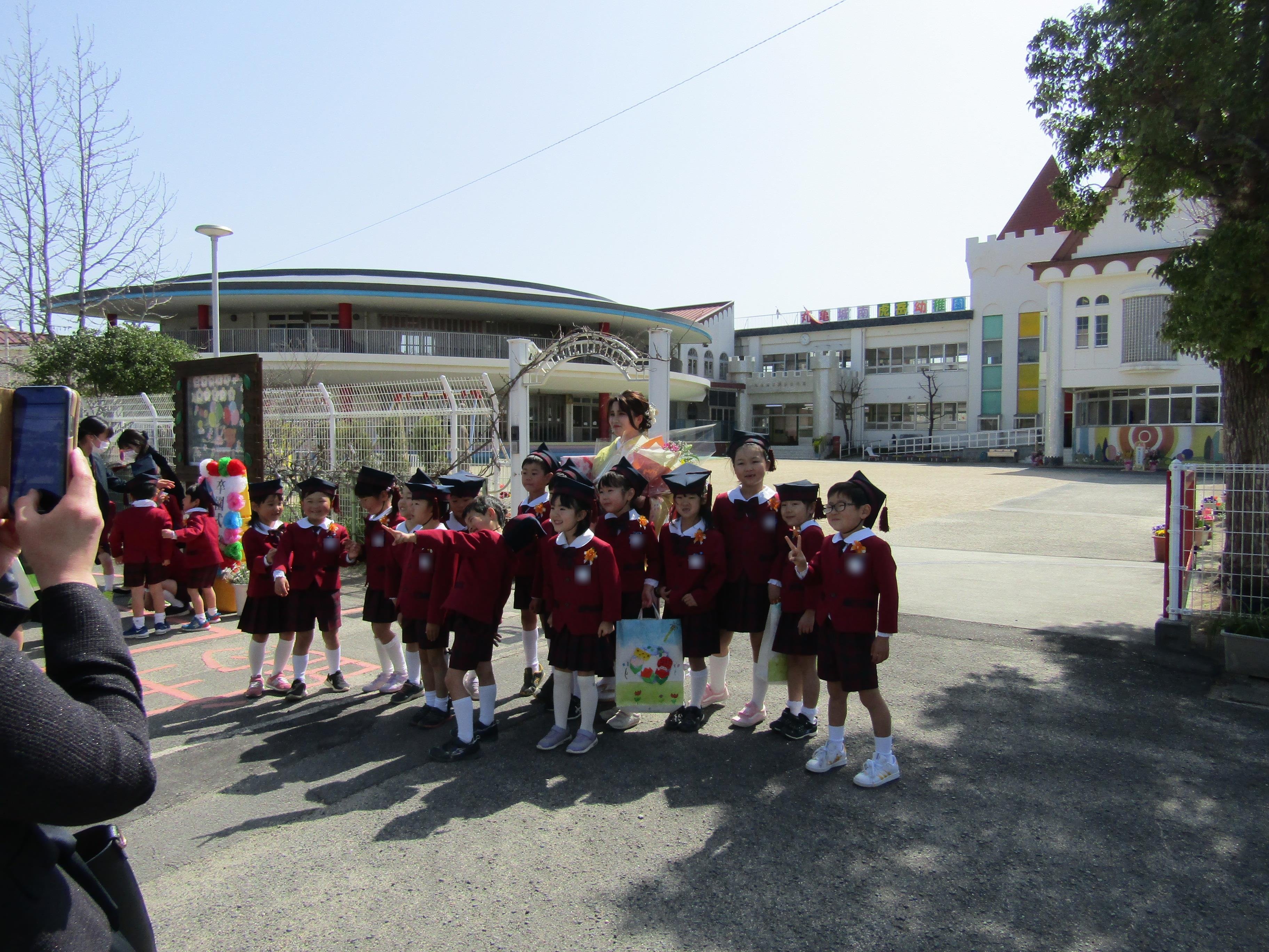 第45回 卒園式 | ようちえん日記 | 丸亀城南虎岳幼稚園 | 学校法人 丸亀虎岳学園